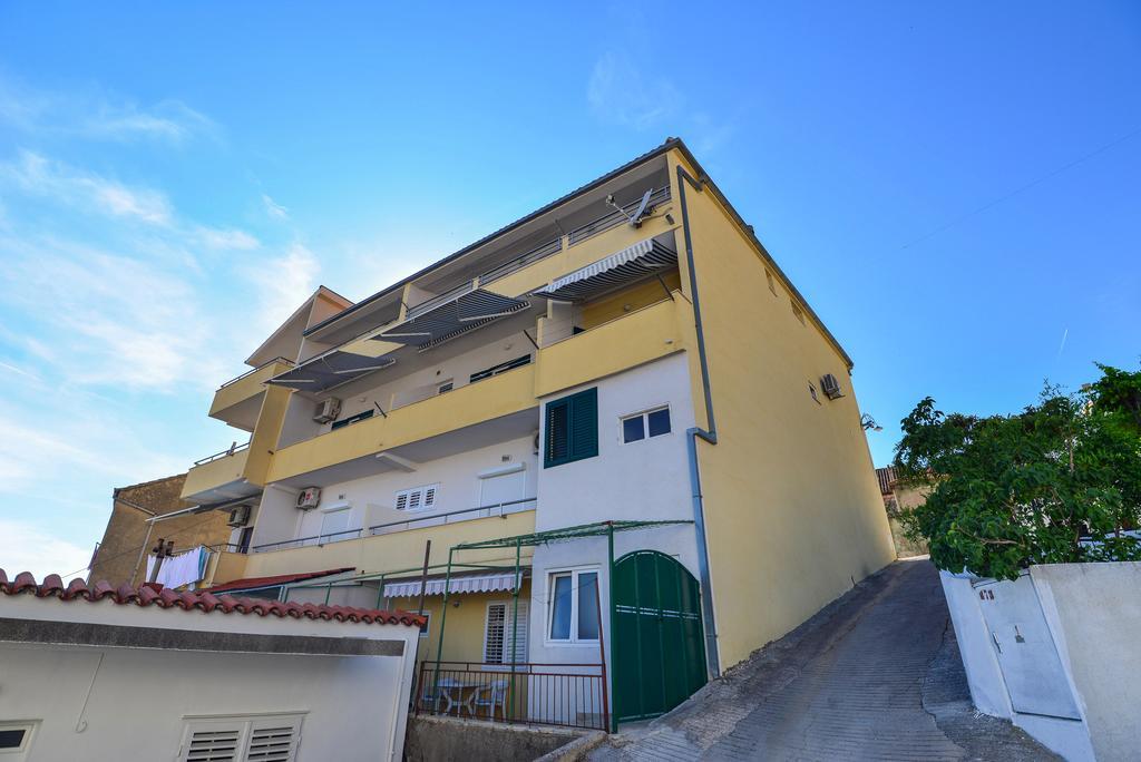 Apartments Marieta Makarska Esterno foto