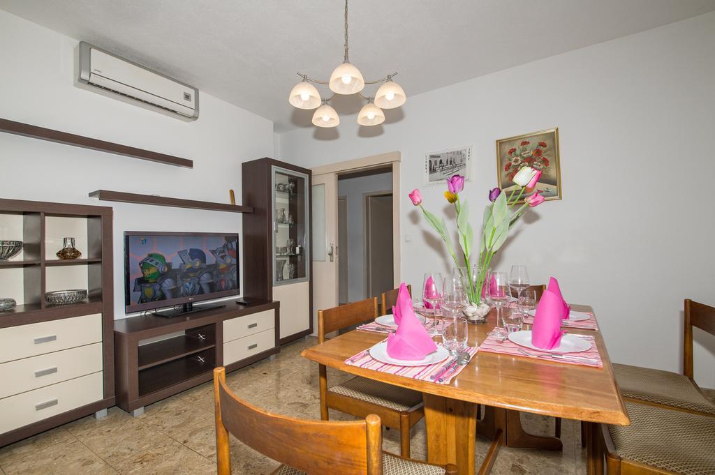 Apartments Marieta Makarska Esterno foto