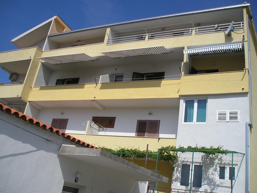 Apartments Marieta Makarska Esterno foto
